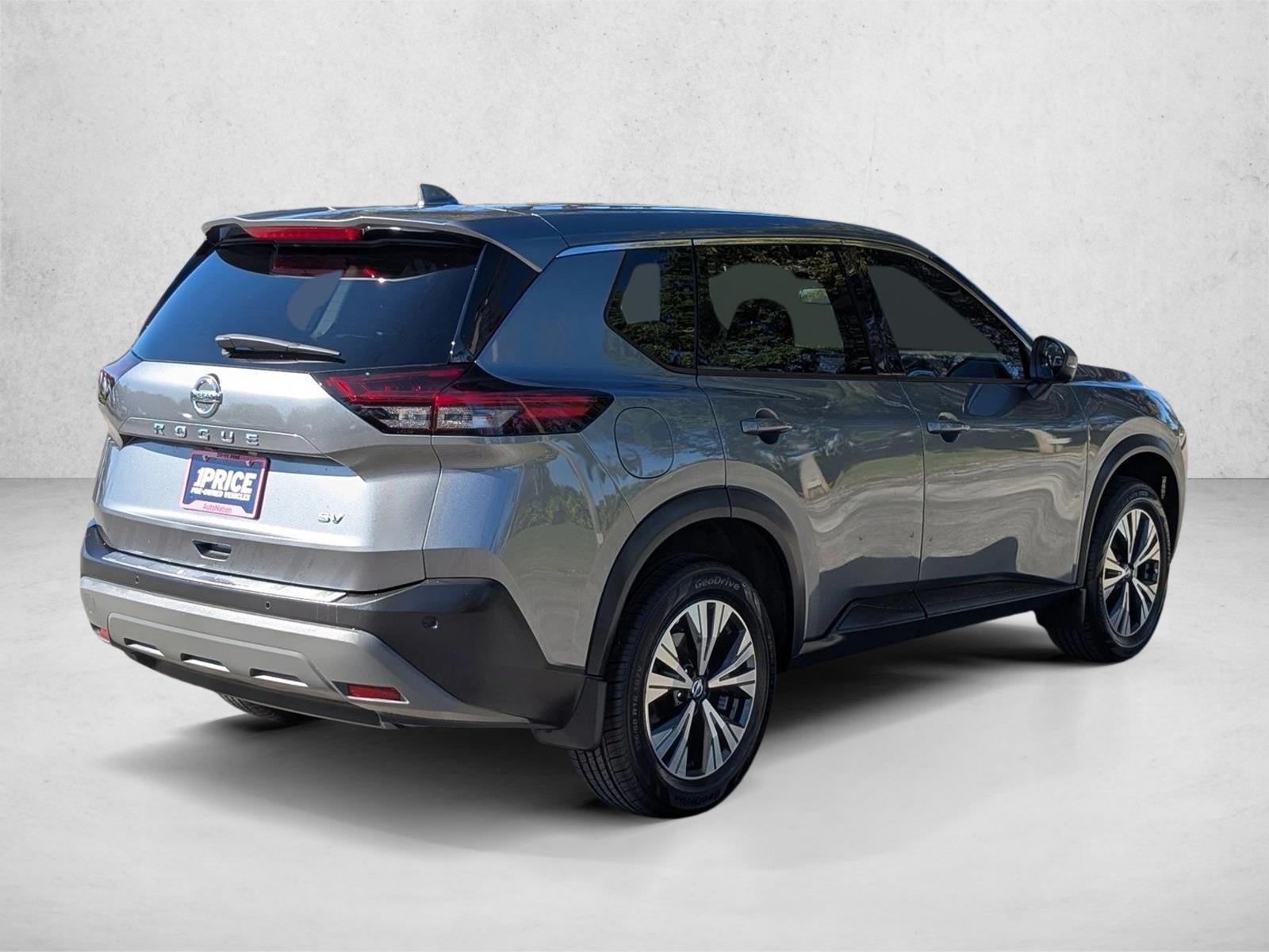 2021 Nissan Rogue FWD SV