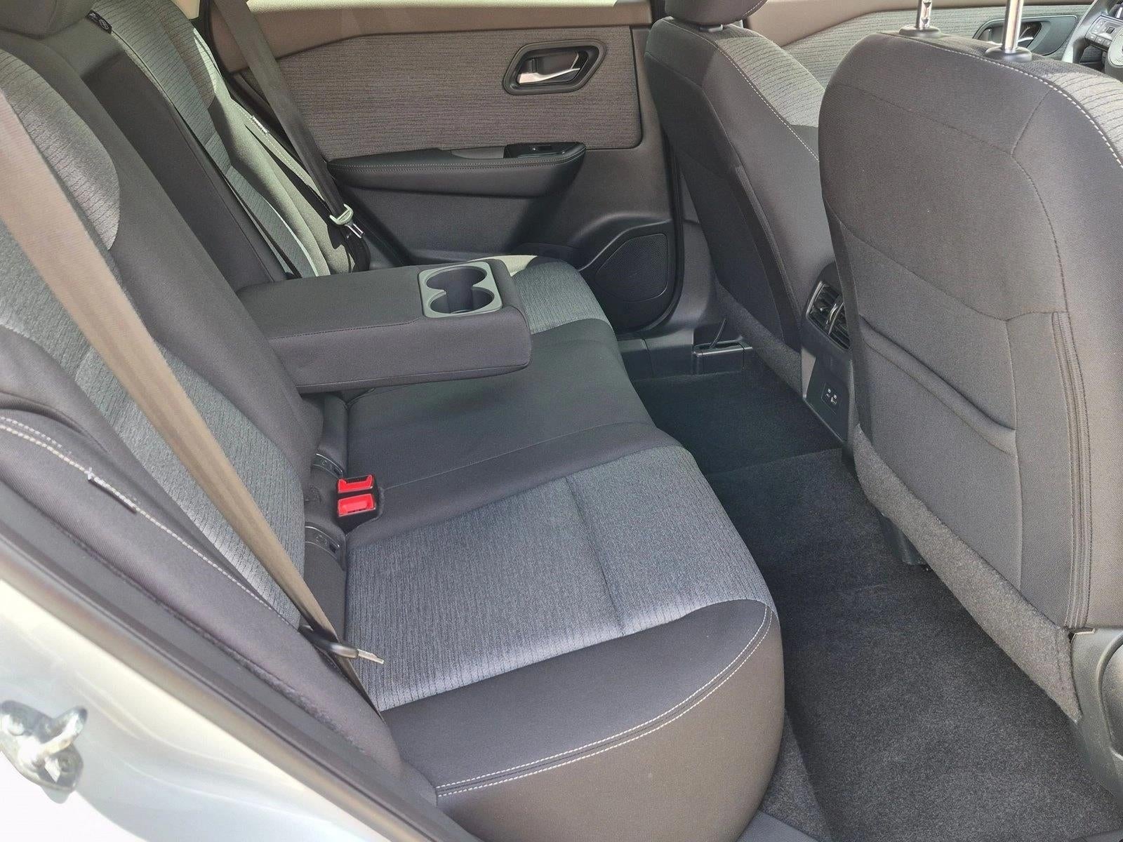 2023 Nissan Rogue FWD SV