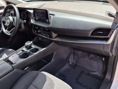 2023 Nissan Rogue FWD SV