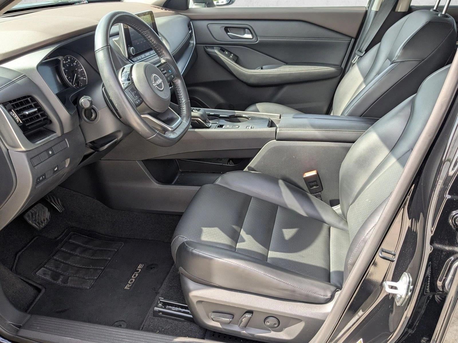 2022 Nissan Rogue FWD SV