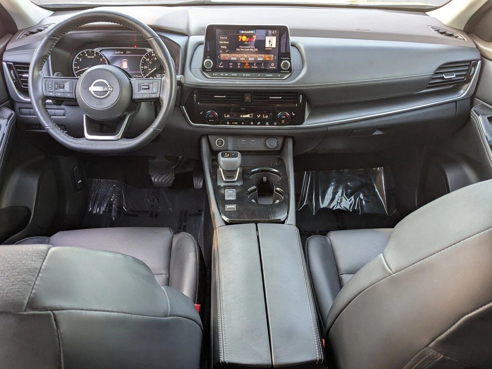 2022 Nissan Rogue FWD SV
