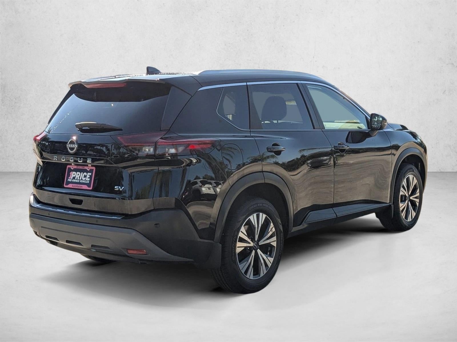 2022 Nissan Rogue FWD SV