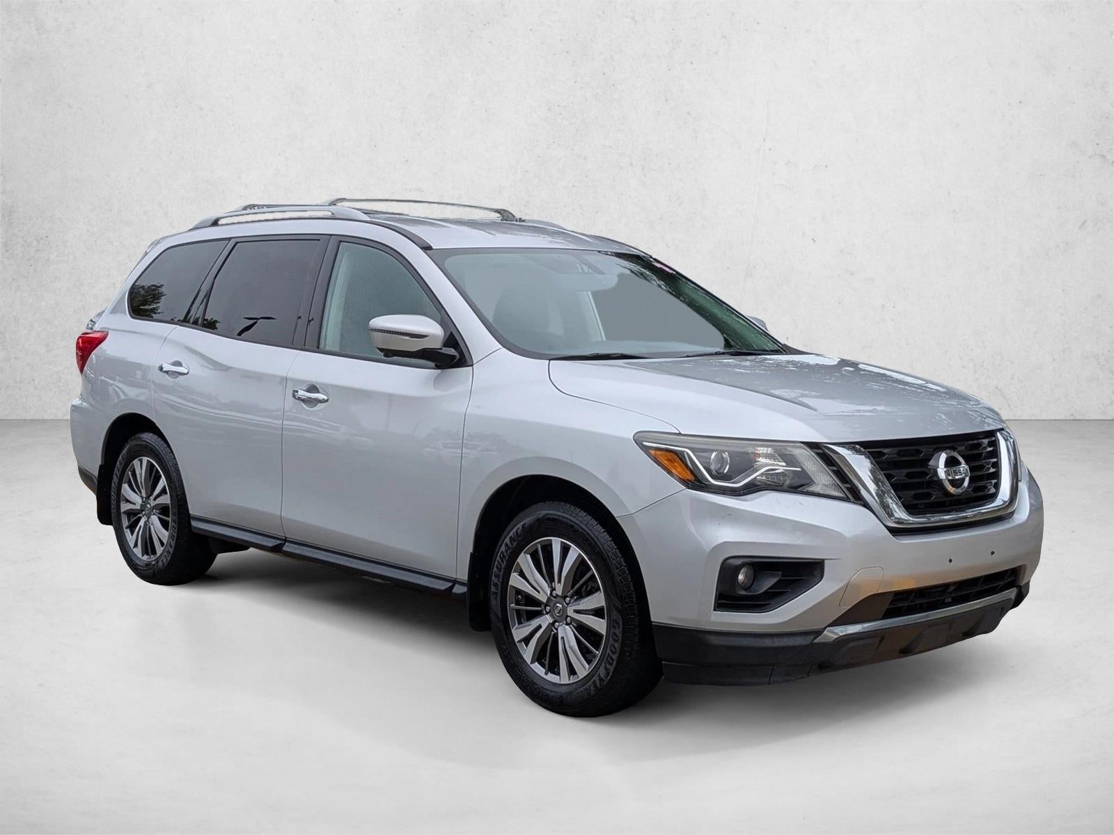 2018 Nissan Pathfinder FWD SL