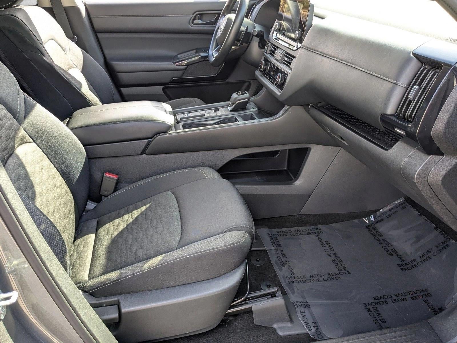 2024 Nissan Pathfinder S 2WD