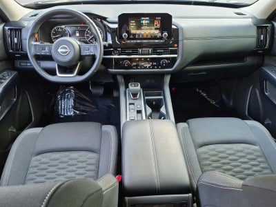 2025 Nissan Pathfinder SV 2WD