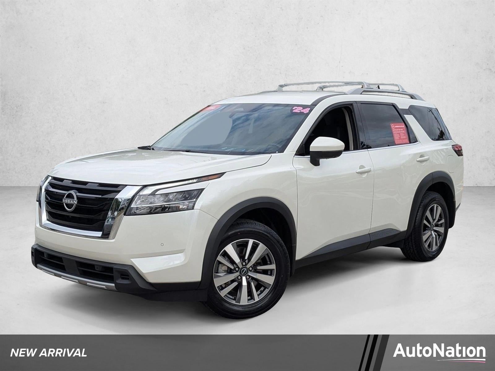 2024 Nissan Pathfinder SL 2WD