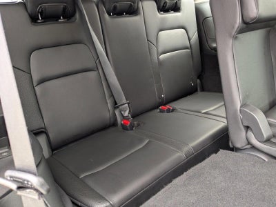 2024 Nissan Pathfinder SL 2WD