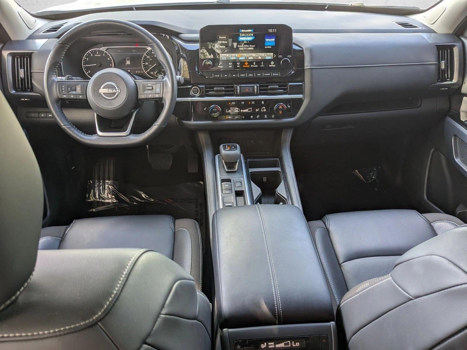 2022 Nissan Pathfinder SL 2WD