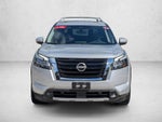 2022 Nissan Pathfinder SL 2WD