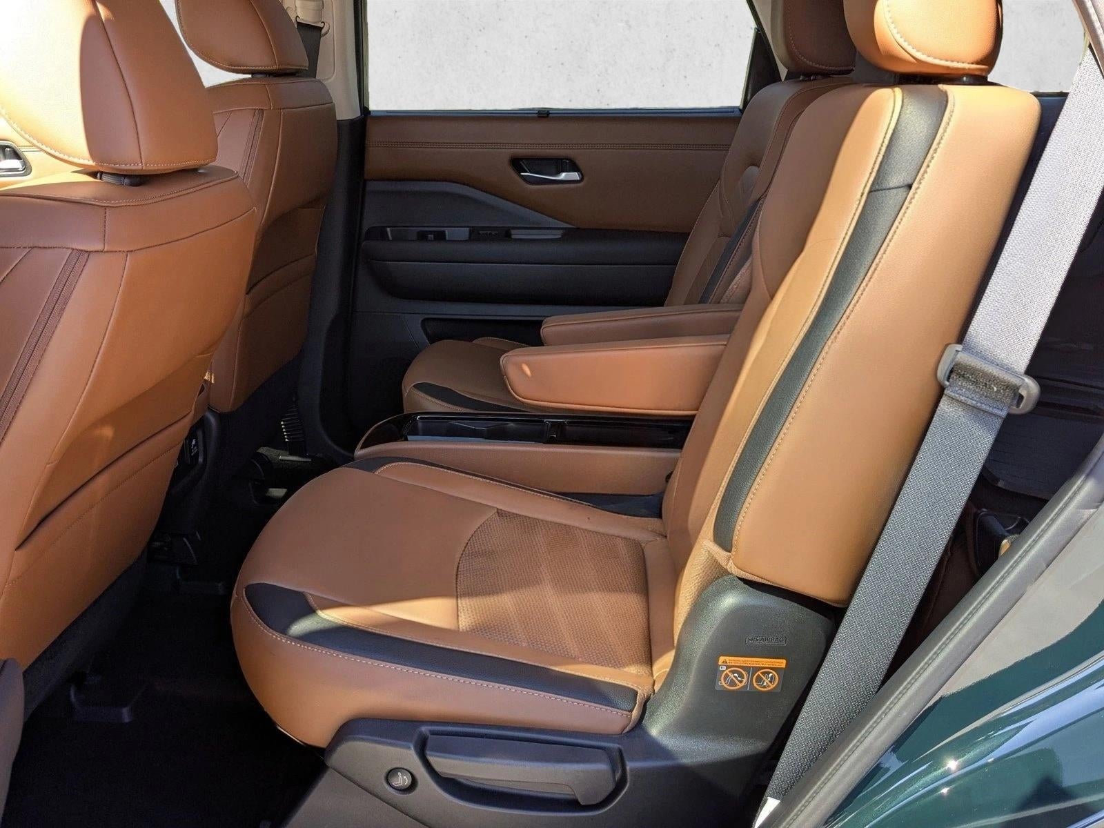 2025 Nissan Pathfinder Platinum 4WD