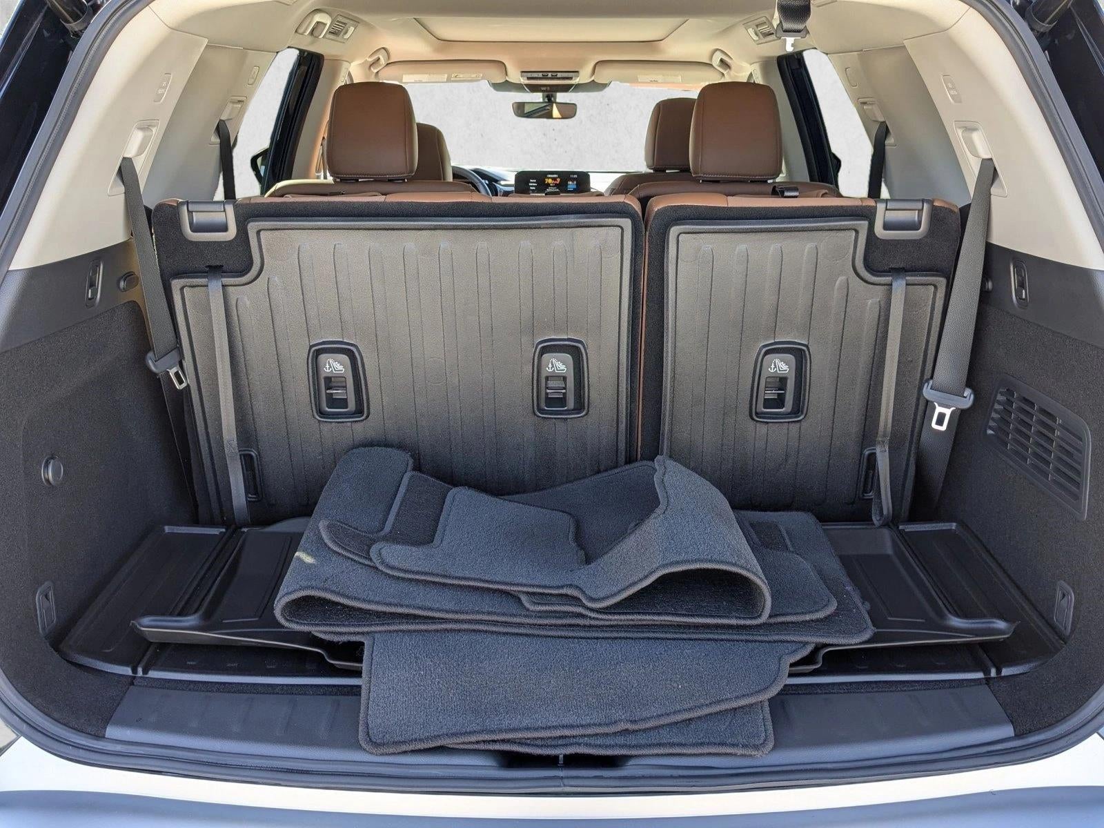 2025 Nissan Pathfinder Platinum 4WD