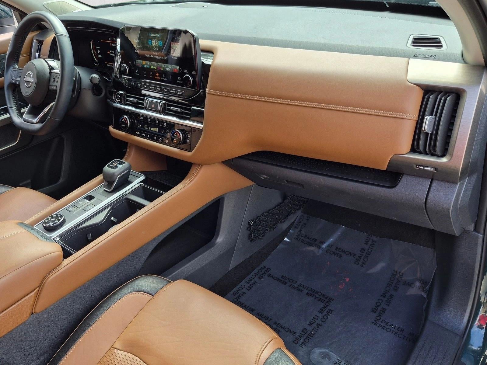 2023 Nissan Pathfinder Platinum 4WD