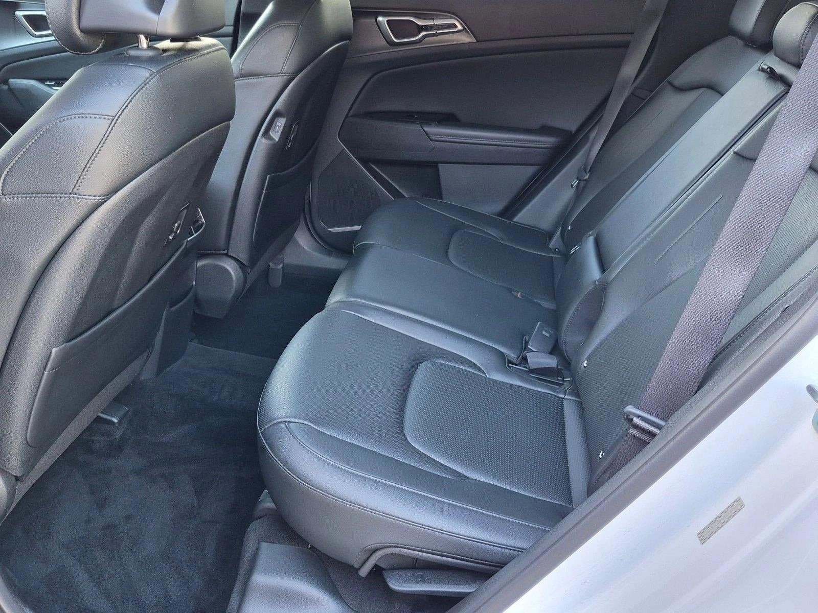 2024 Kia Sportage EX FWD