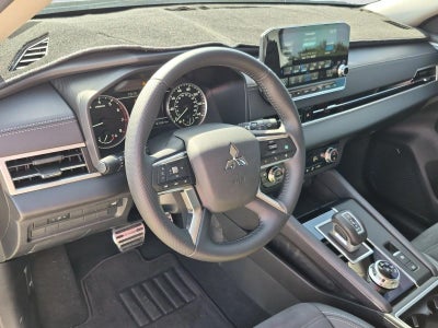 2024 Mitsubishi Outlander SE FWD