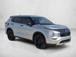 2024 Mitsubishi Outlander SE FWD