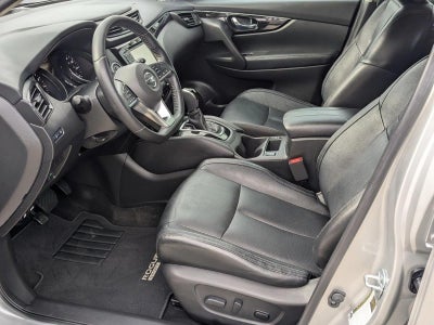 2017 Nissan Rogue Sport FWD SL
