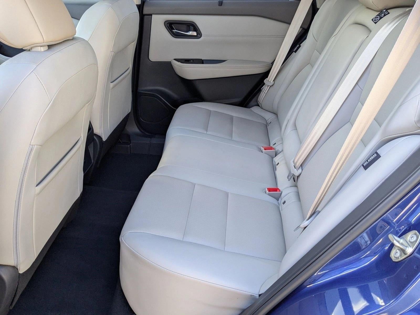 2022 Nissan Rogue FWD SV