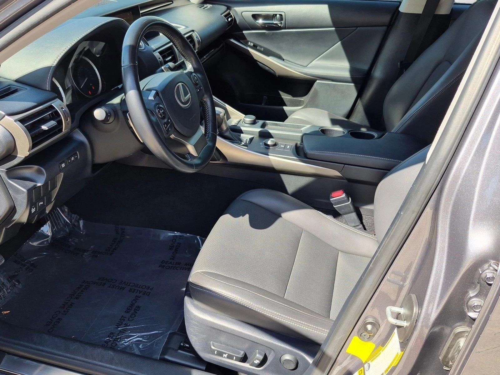 2016 Lexus IS Turbo 4dr Sdn