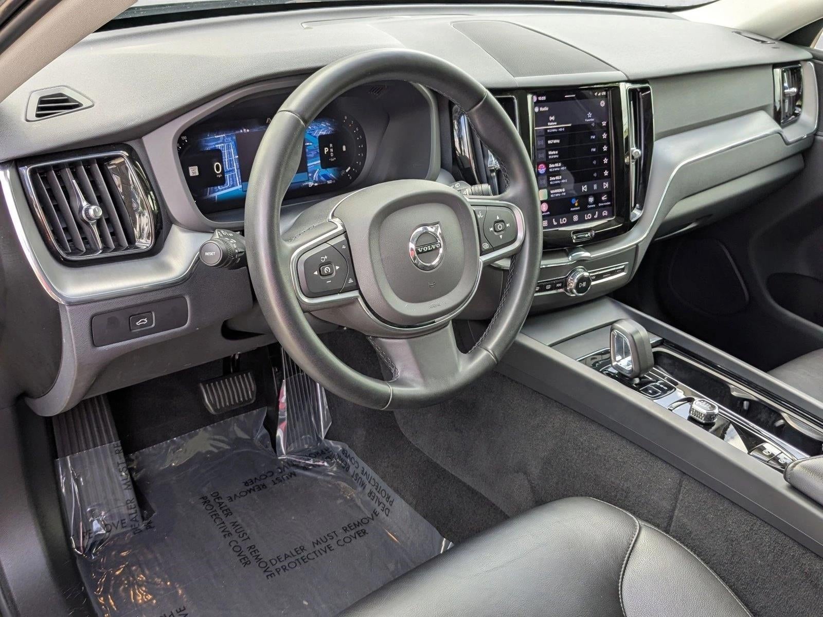 2023 Volvo XC60 B5 FWD Core