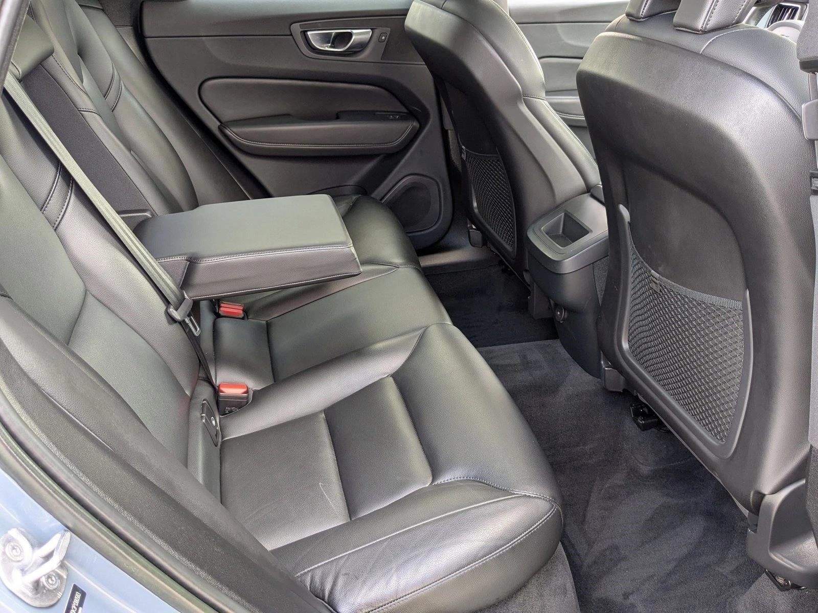 2023 Volvo XC60 B5 FWD Core