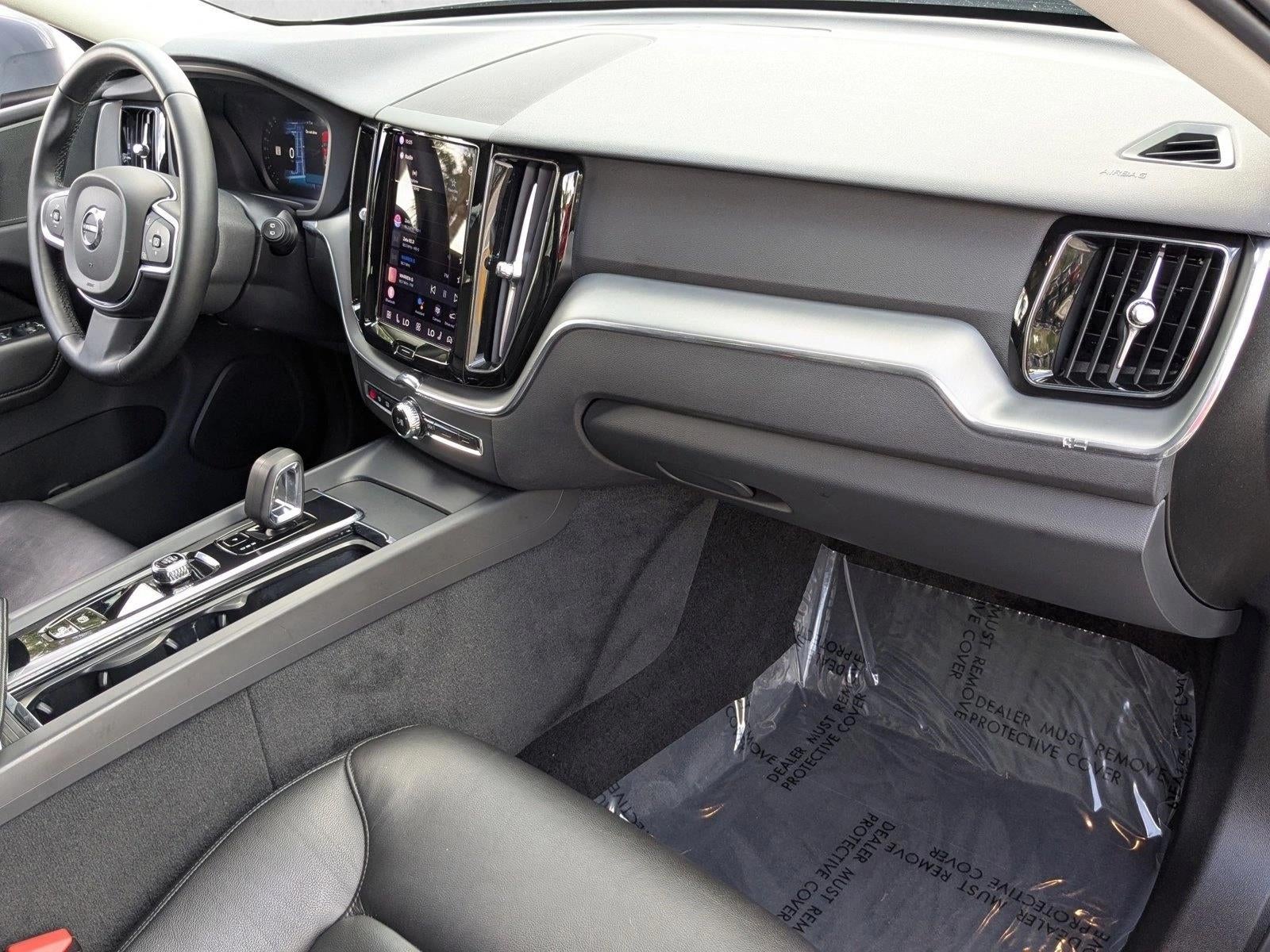 2023 Volvo XC60 B5 FWD Core