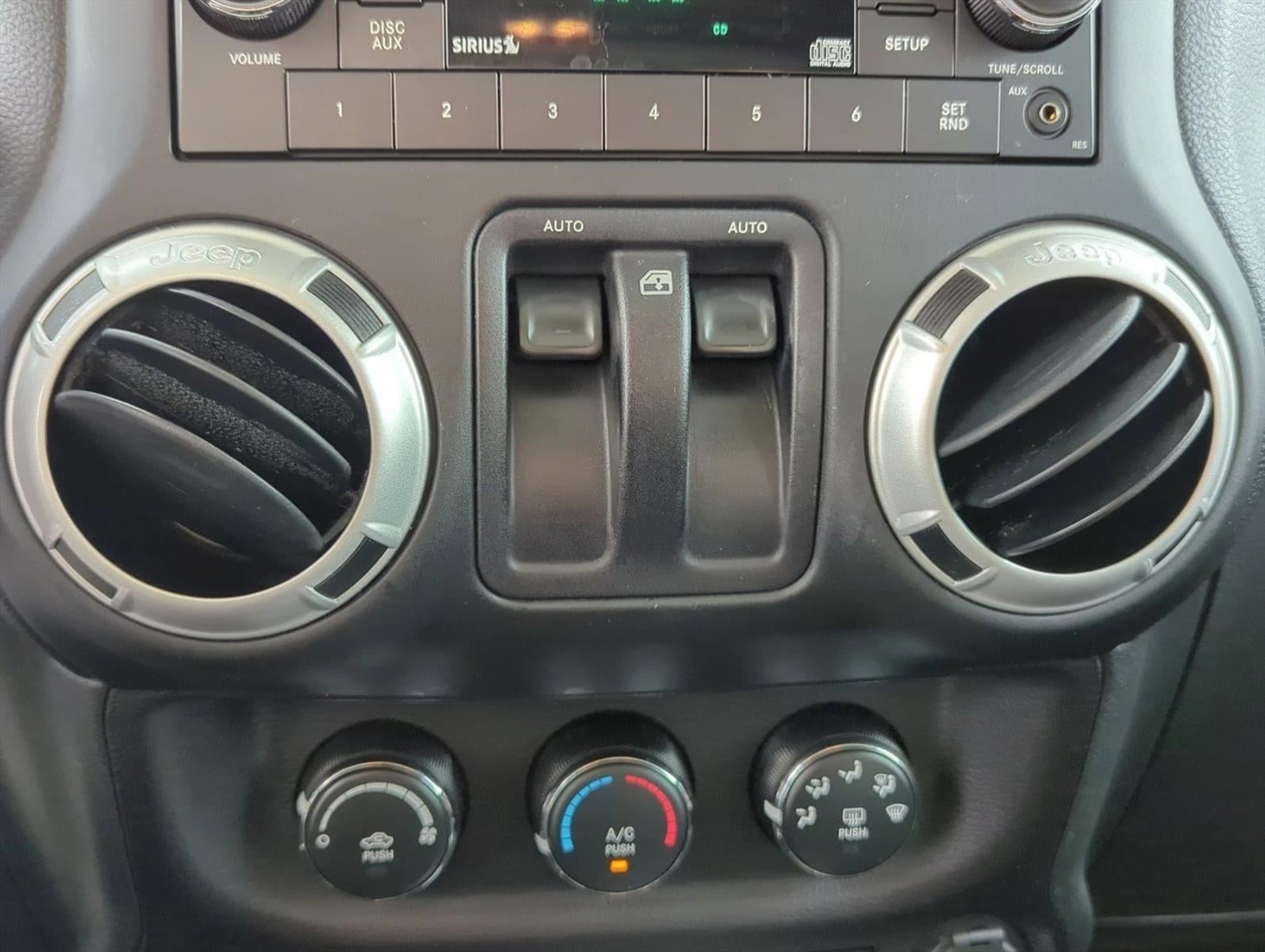 2016 Jeep Wrangler 4WD 2dr Sahara