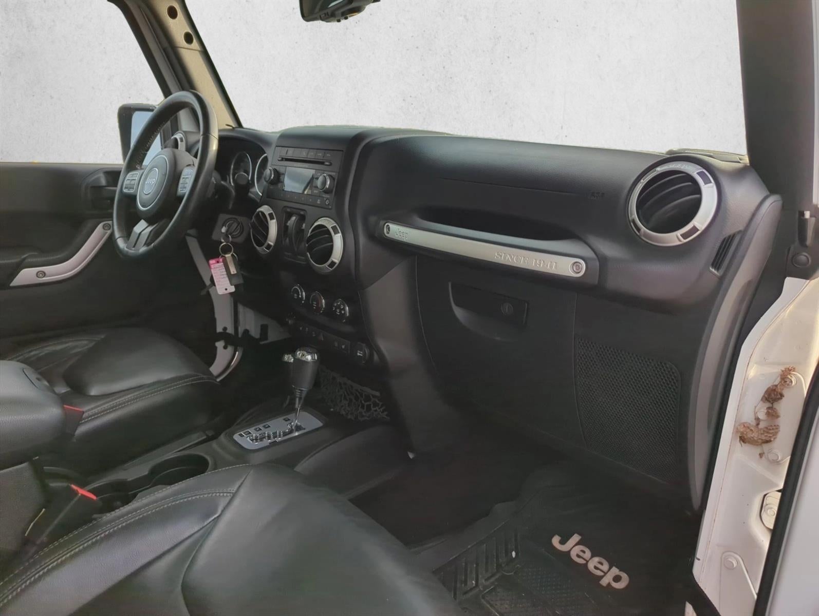 2016 Jeep Wrangler 4WD 2dr Sahara