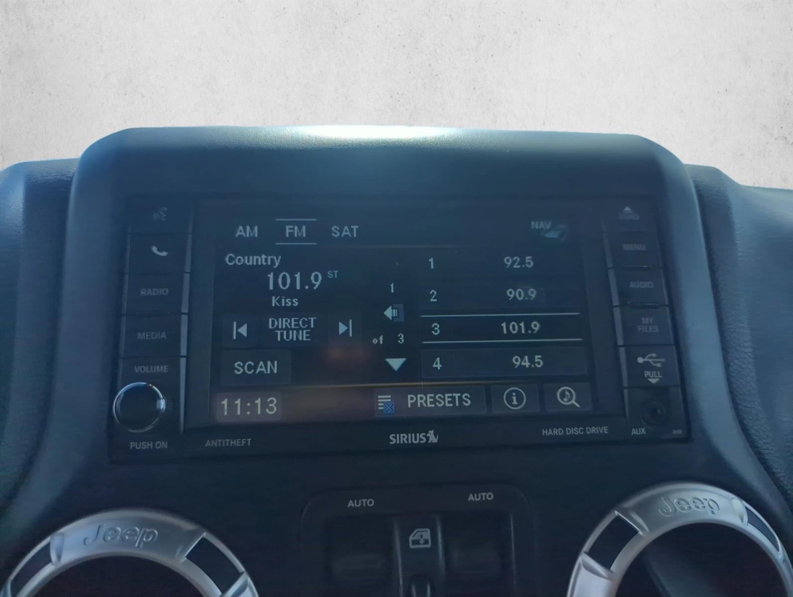 2017 Jeep Wrangler Unlimited Sahara 4x4