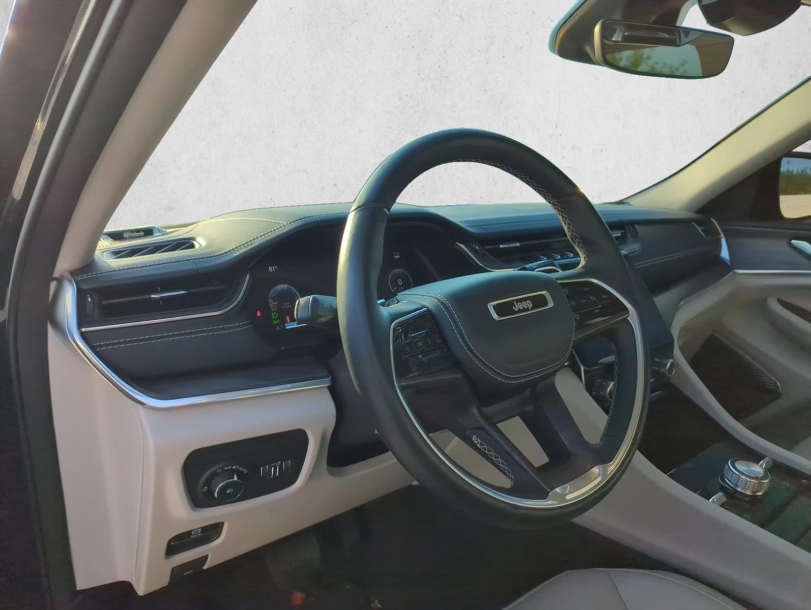 2022 Jeep Grand Cherokee L Overland 4x4