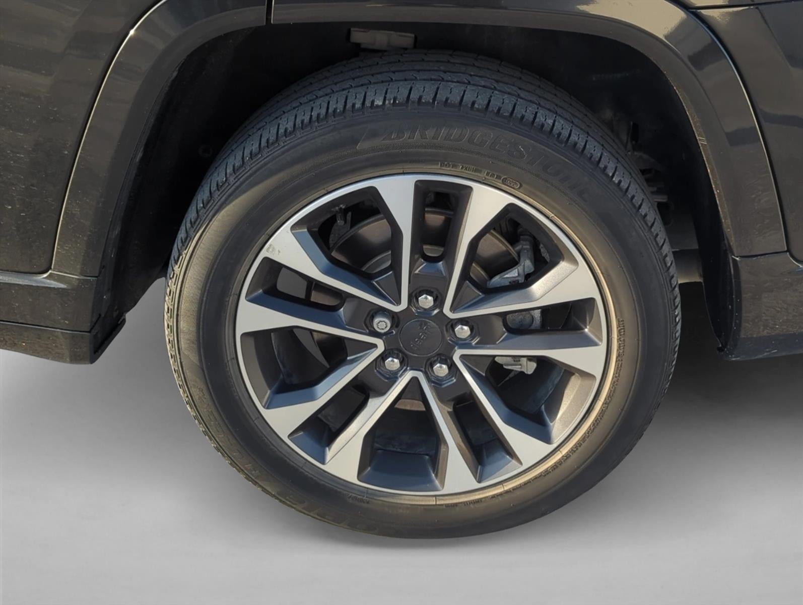 2022 Jeep Grand Cherokee L Overland 4x4