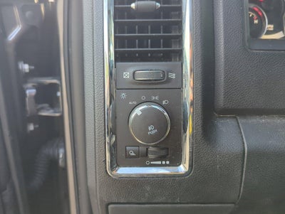 2017 RAM 1500 Laramie 4x4 Crew Cab 6'4" Box