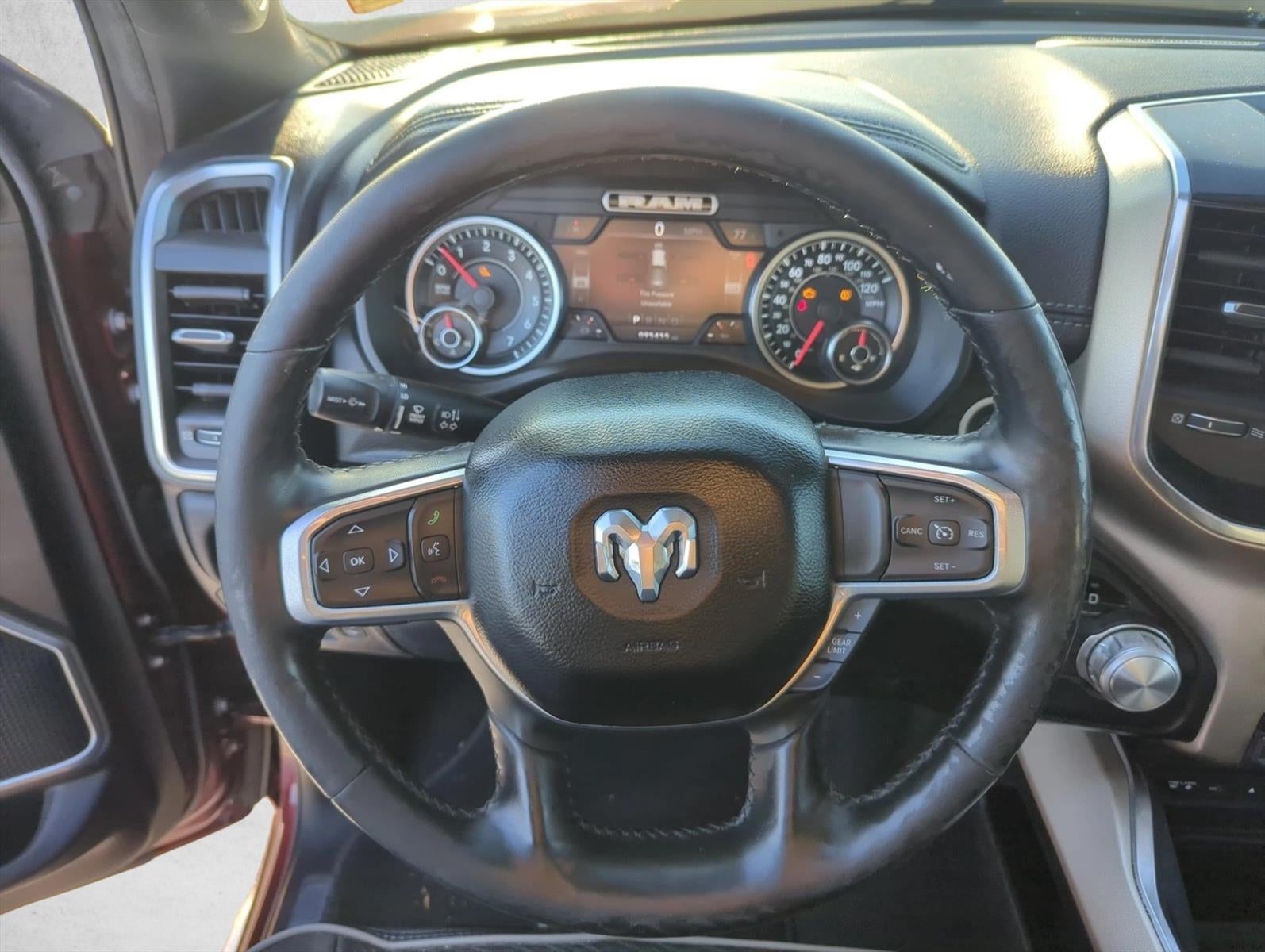 2019 RAM 1500 Laramie 4x2 Quad Cab 6'4" Box
