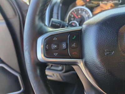 2019 RAM 1500 Laramie 4x2 Quad Cab 6'4" Box