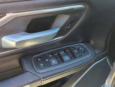 2020 RAM 1500 Laramie 4x2 Quad Cab 6'4" Box