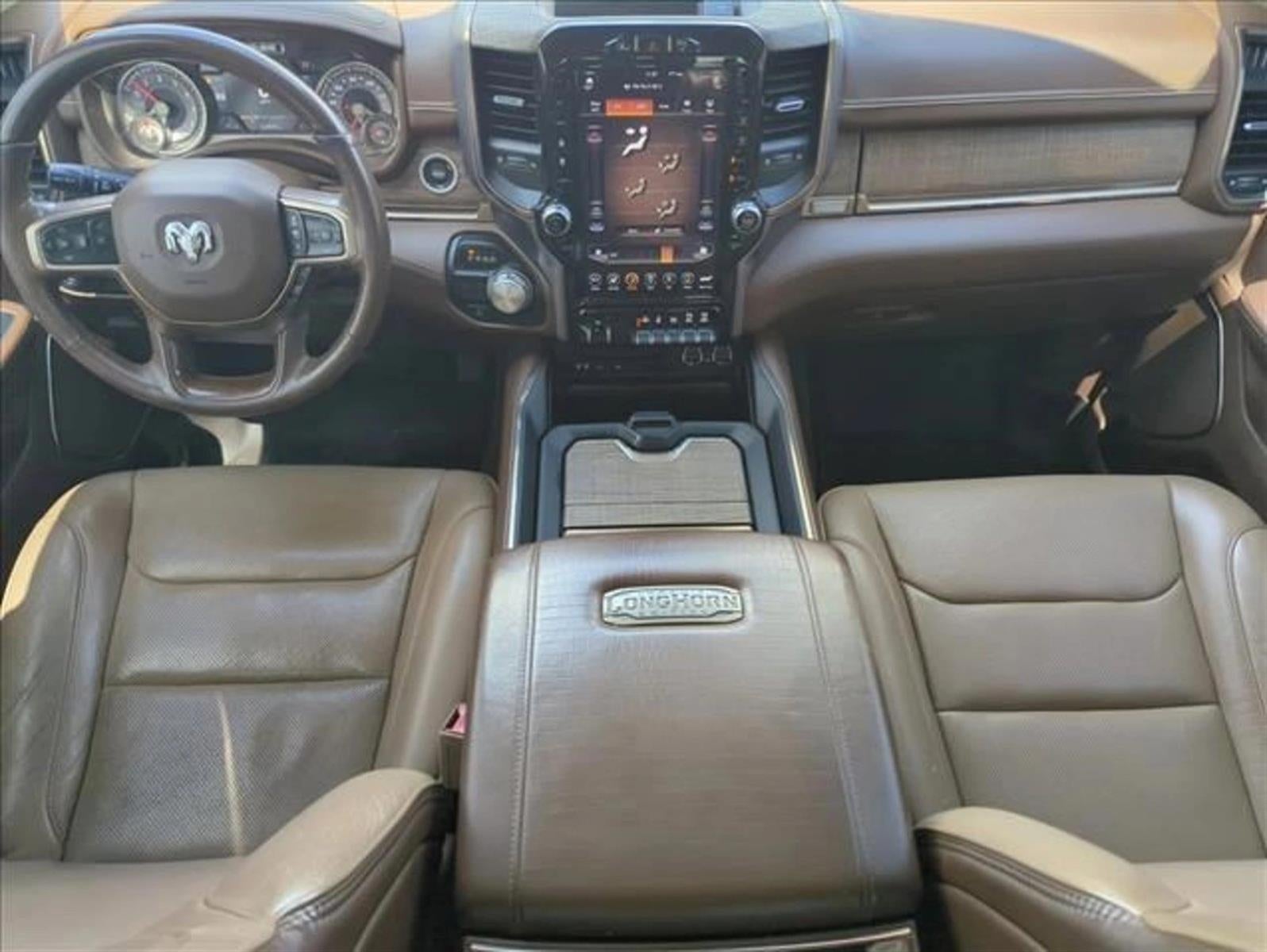 2019 RAM 1500 Longhorn 4x2 Crew Cab 5'7" Box