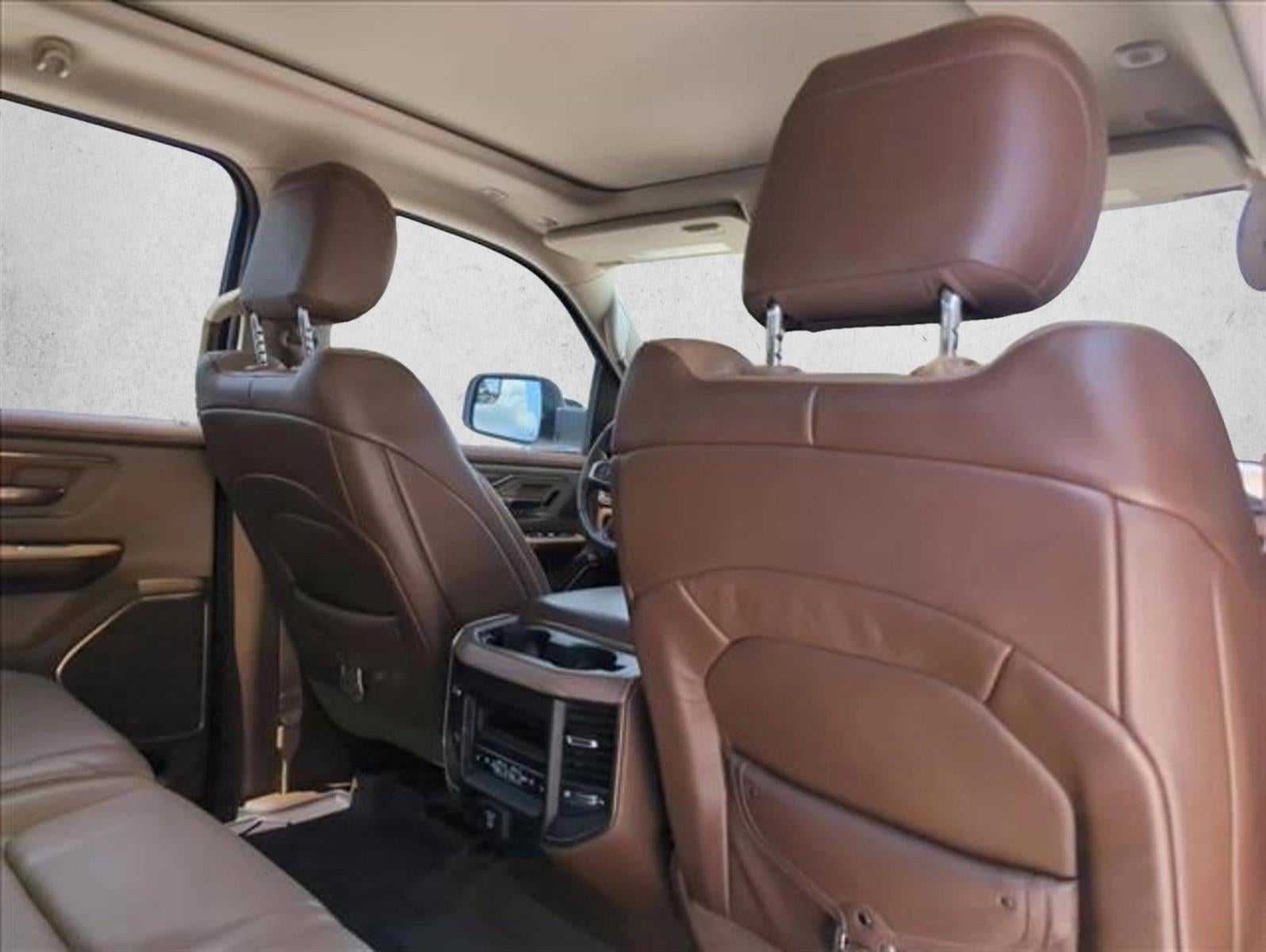 2019 RAM 1500 Longhorn 4x2 Crew Cab 5'7" Box