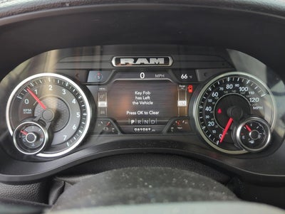 2022 RAM 1500 Laramie 4x4 Crew Cab 5'7" Box