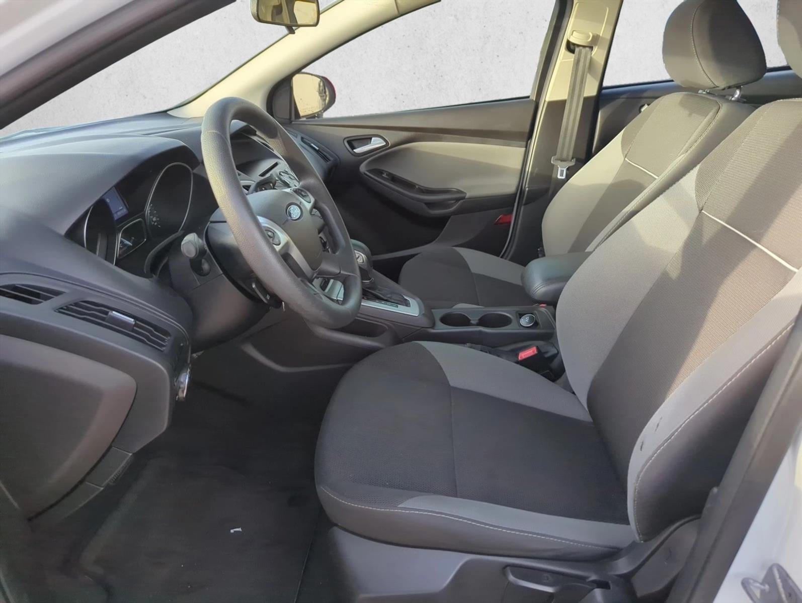 2013 Ford Focus 4dr Sdn SE
