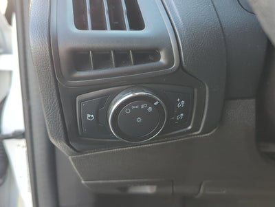 2013 Ford Focus 4dr Sdn SE