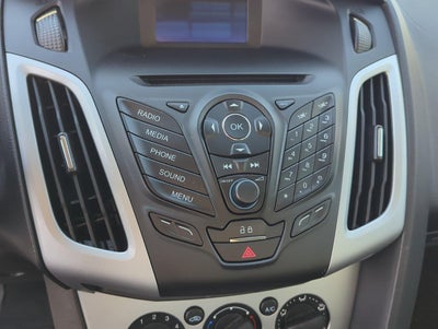 2013 Ford Focus 4dr Sdn SE