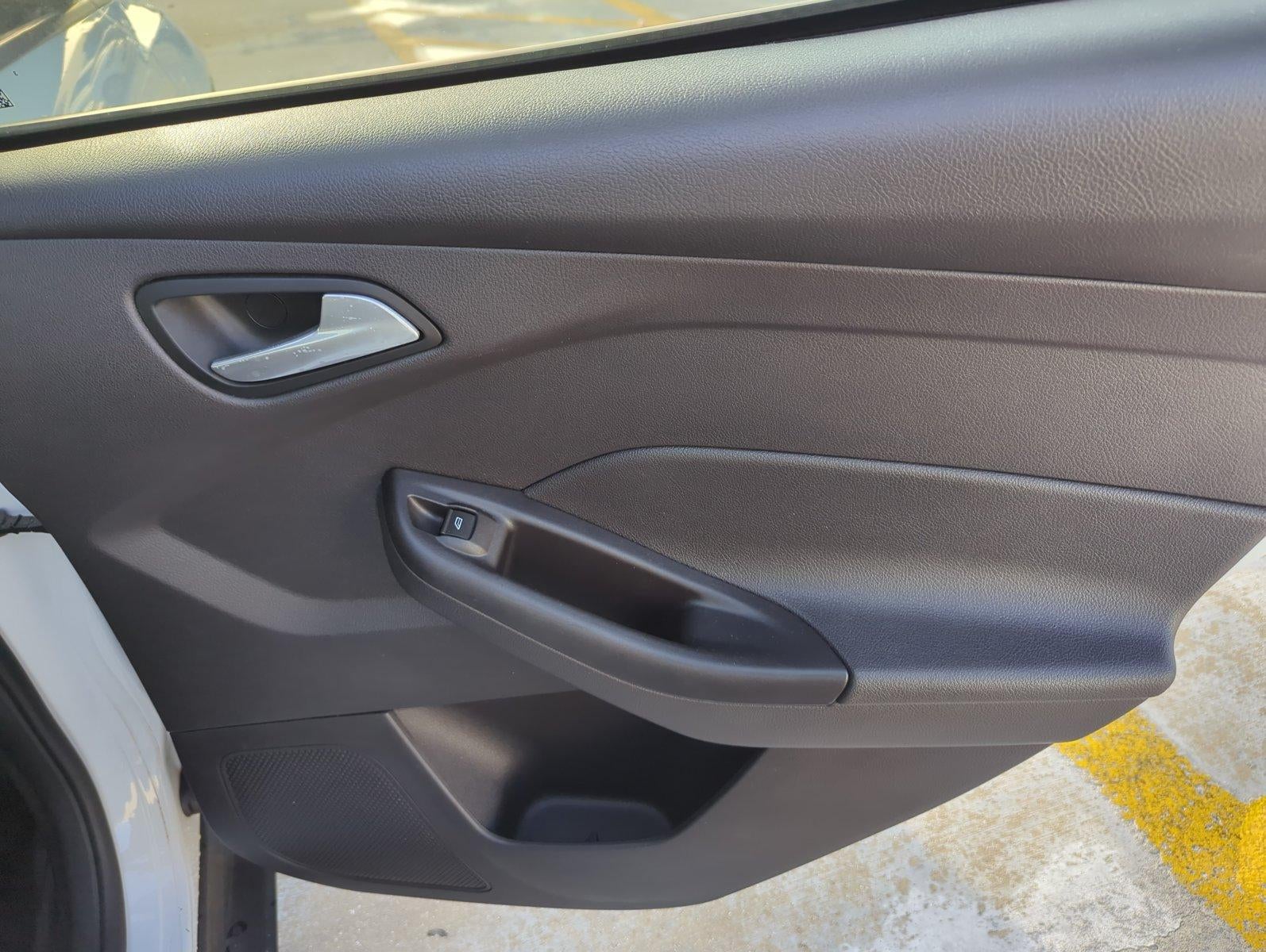 2013 Ford Focus 4dr Sdn SE