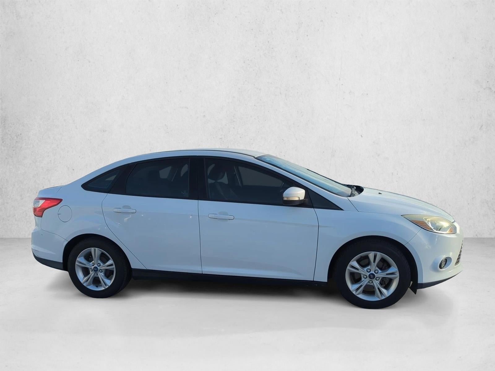 2013 Ford Focus 4dr Sdn SE