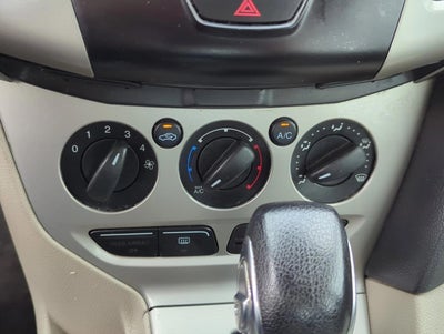 2012 Ford Focus 4dr Sdn SE