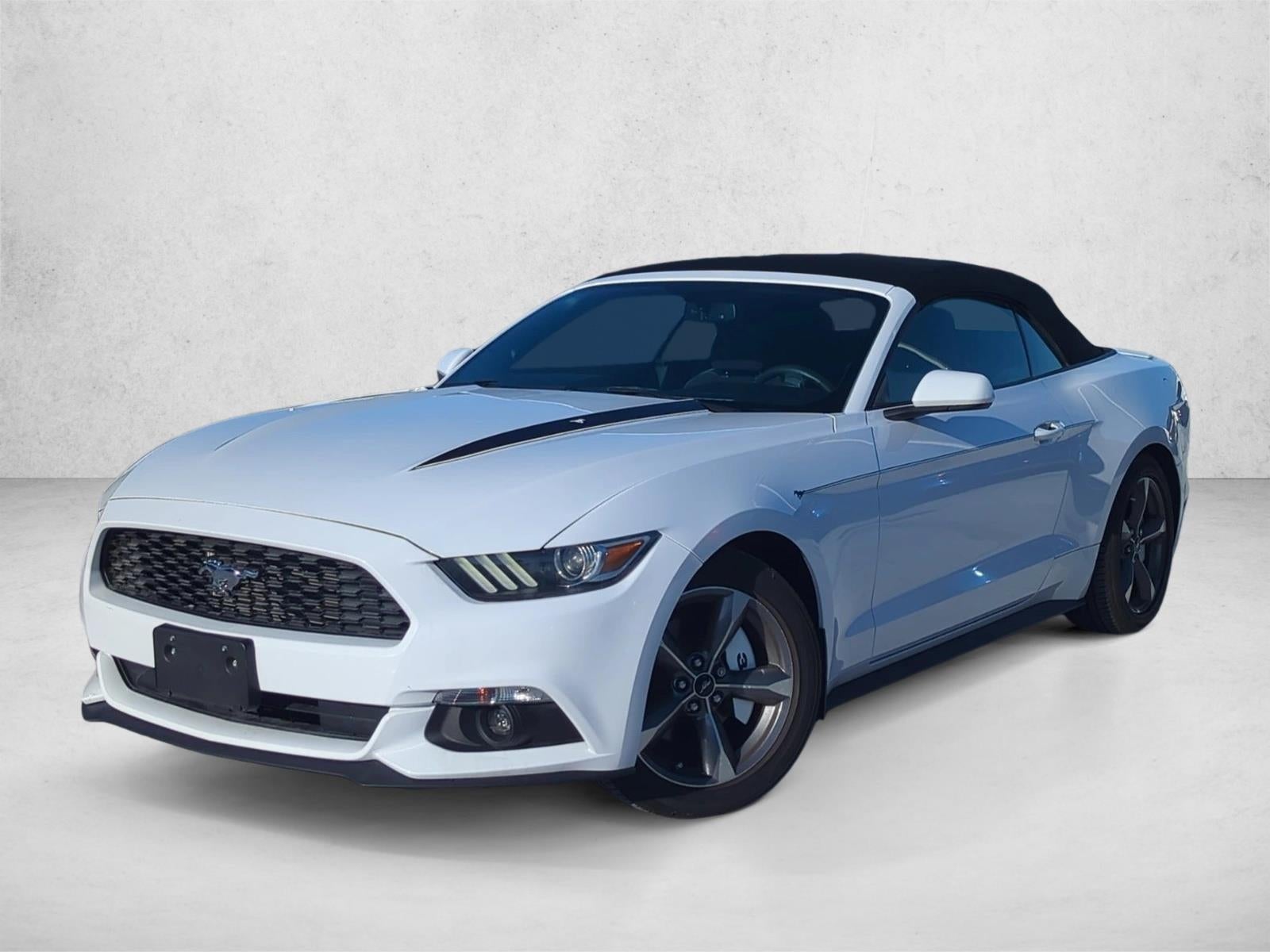 2017 Ford Mustang V6 Convertible