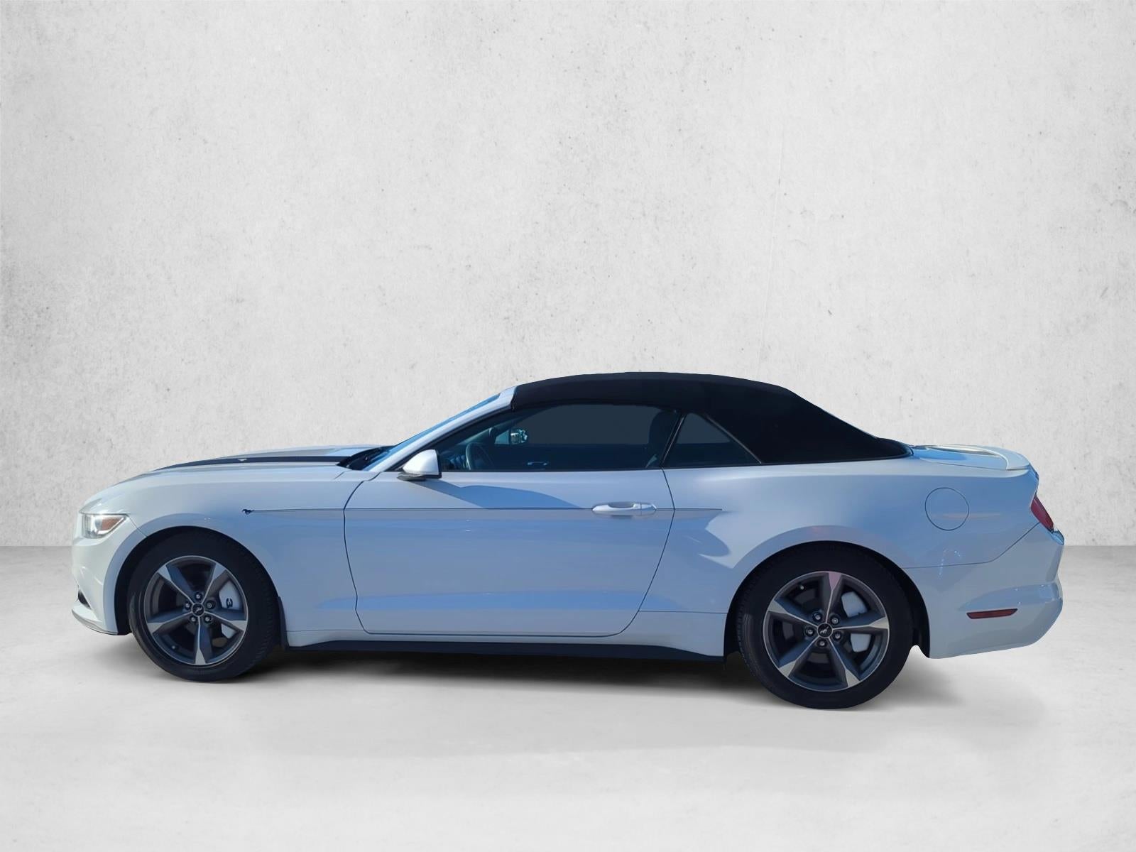2017 Ford Mustang V6 Convertible