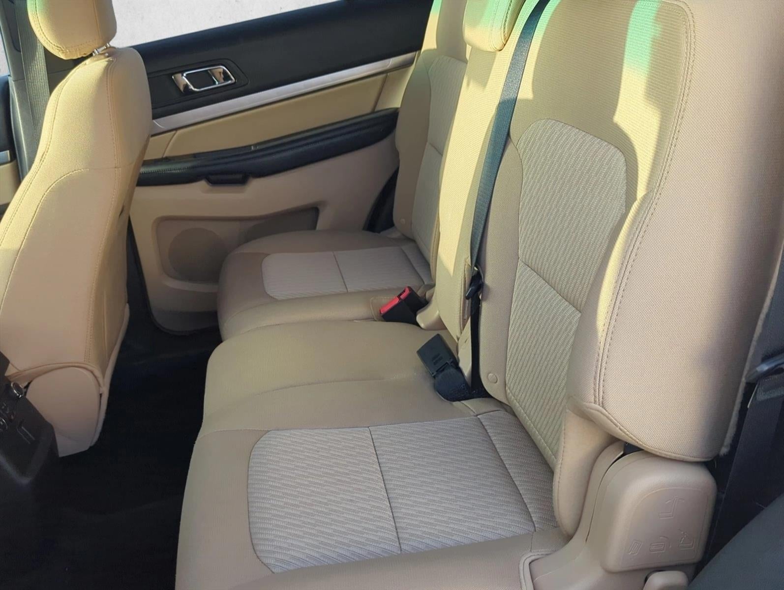 2017 Ford Explorer Base 4WD