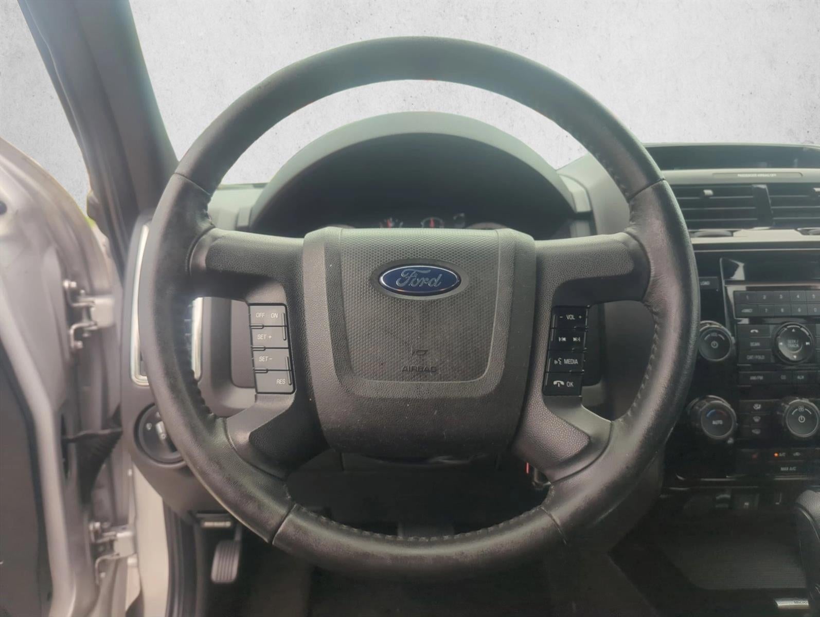 2010 Ford Escape FWD 4dr Limited