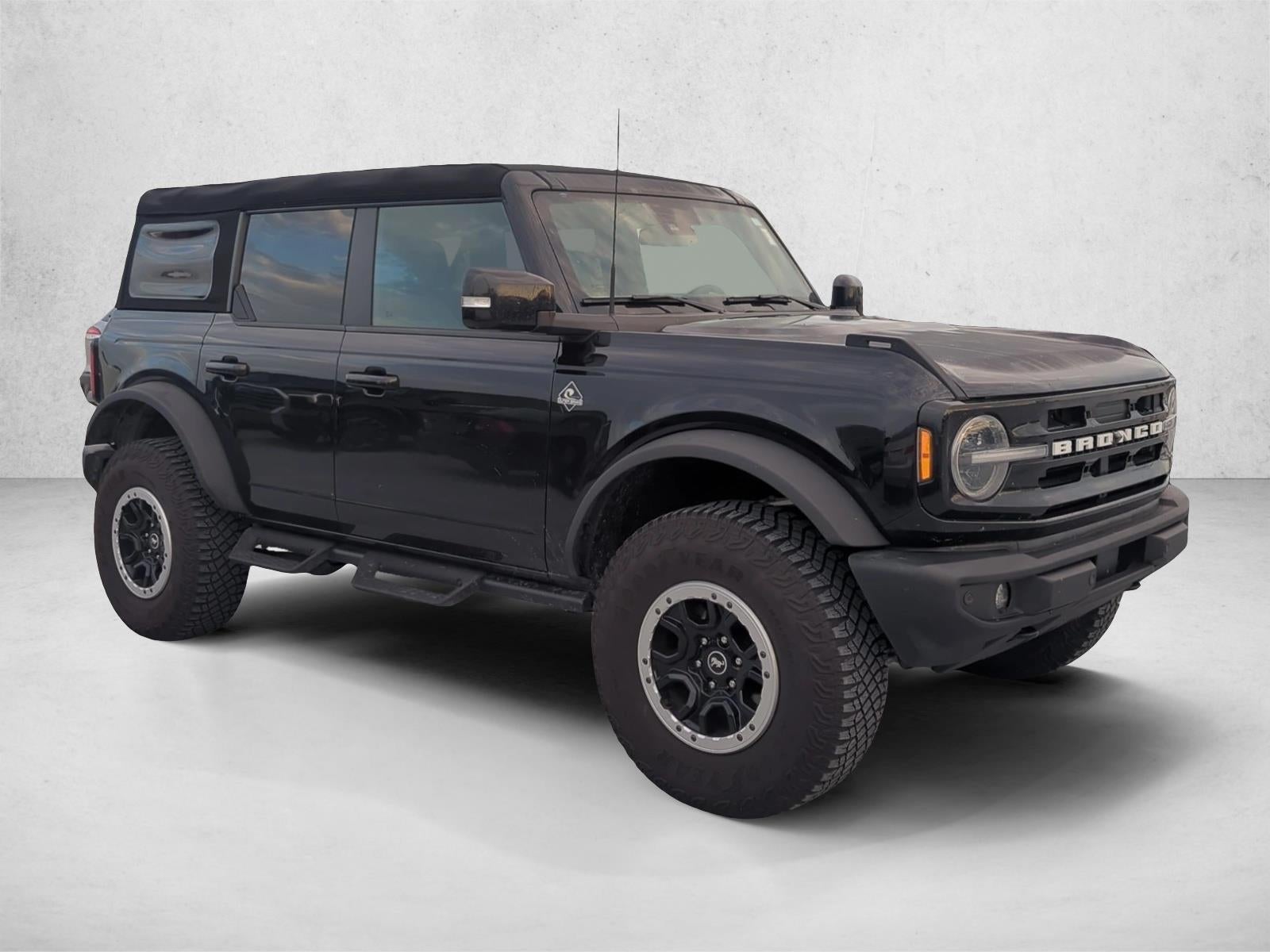 2023 Ford Bronco Outer Banks 4 Door Advanced 4x4