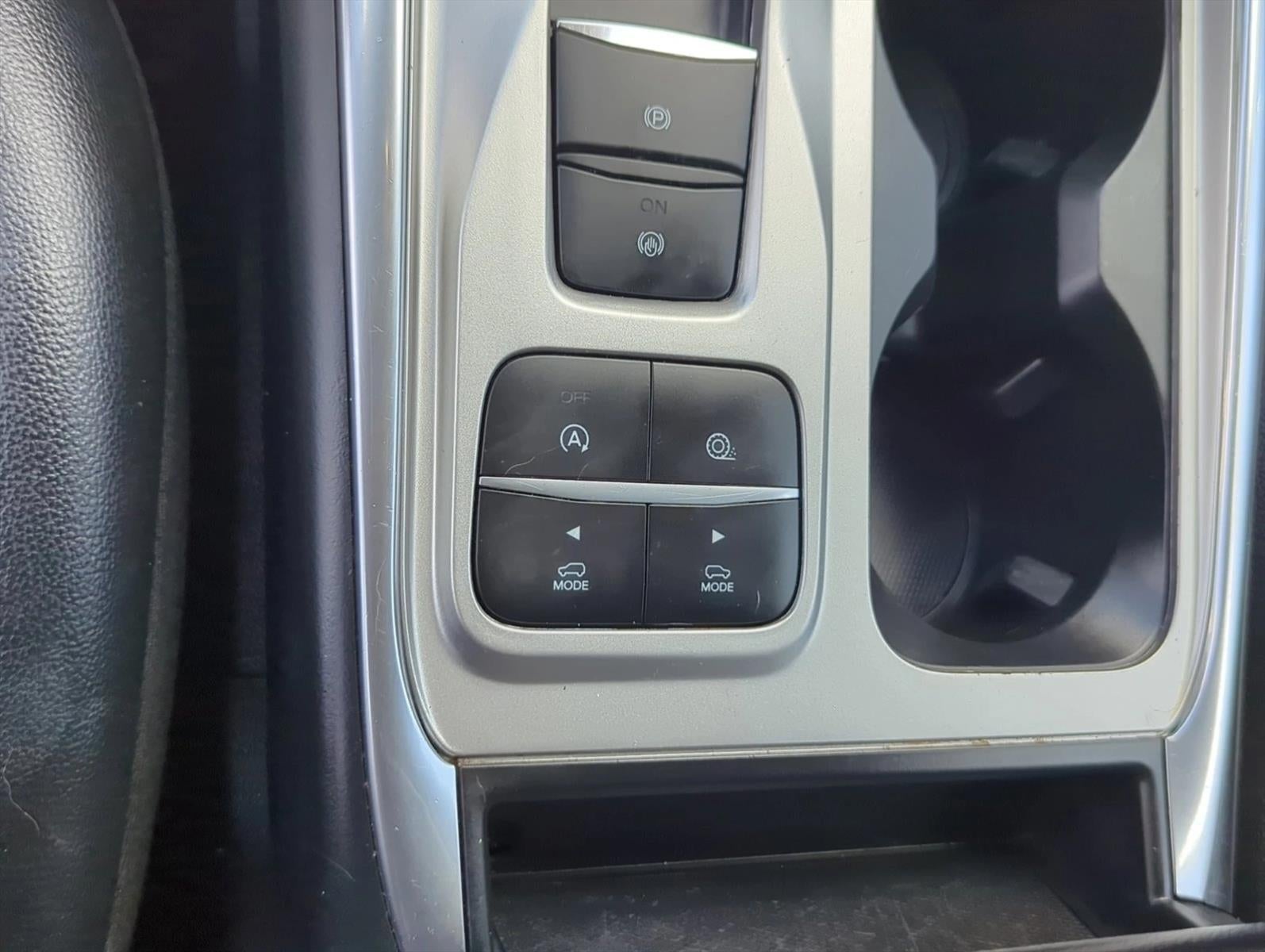 2020 Ford Explorer XLT RWD