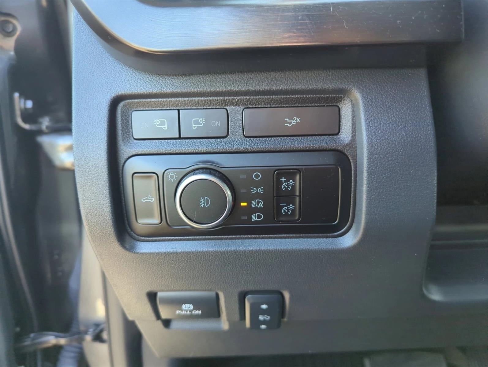 2024 Ford Super Duty F-250 SRW LARIAT 4WD Crew Cab 6.75' Box